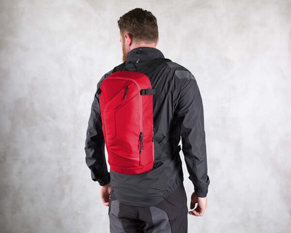 Cube Backpack PURE TEN RED
