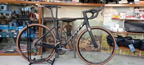 SCOTT Ποδήλατο Δρόμου Speedster 40