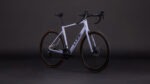 Cube Attain Race cyclamen´n´black