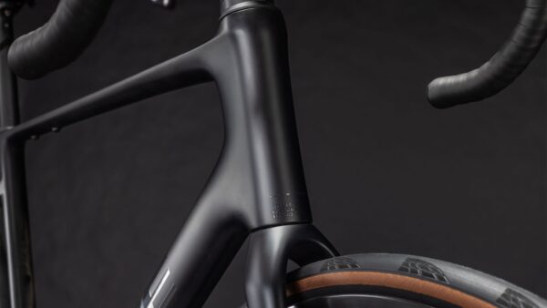 Cube Ποδήλατο Δρόμου Attain C:62 SLT carbon´n´coalchrome