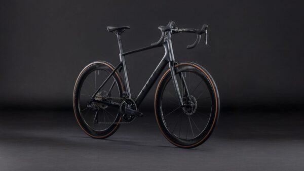 Cube Ποδήλατο Δρόμου Attain C:62 SLT carbon´n´coalchrome