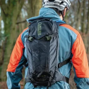 camelbak-toro-protector-8pack-01-1550246248431-m5bktwsmttbo-c679795-e1623251878841