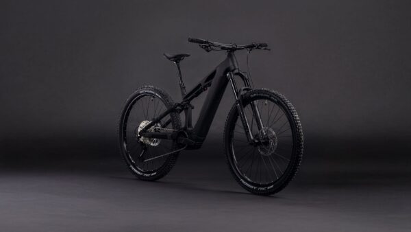 Cube Stereo Hybrid ONE44 HPC Race 800  blackline