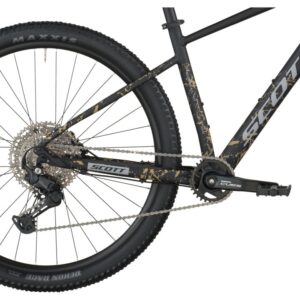 scott-contrail-10-black-04-1940959