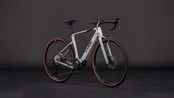 CUBE ΗΛΕΚΤΡΙΚΟ ΠΟΔΗΛΑΤΟ Gravel NUROAD HYBRID C:62 RACE 400X reedbeige´n´black