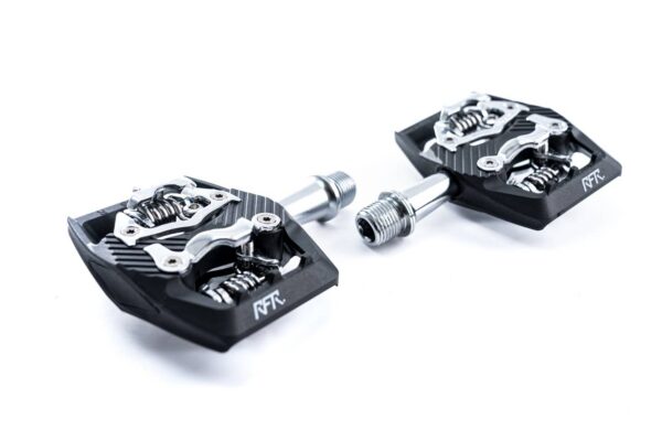 Cube RFR Flat and Click Pedals